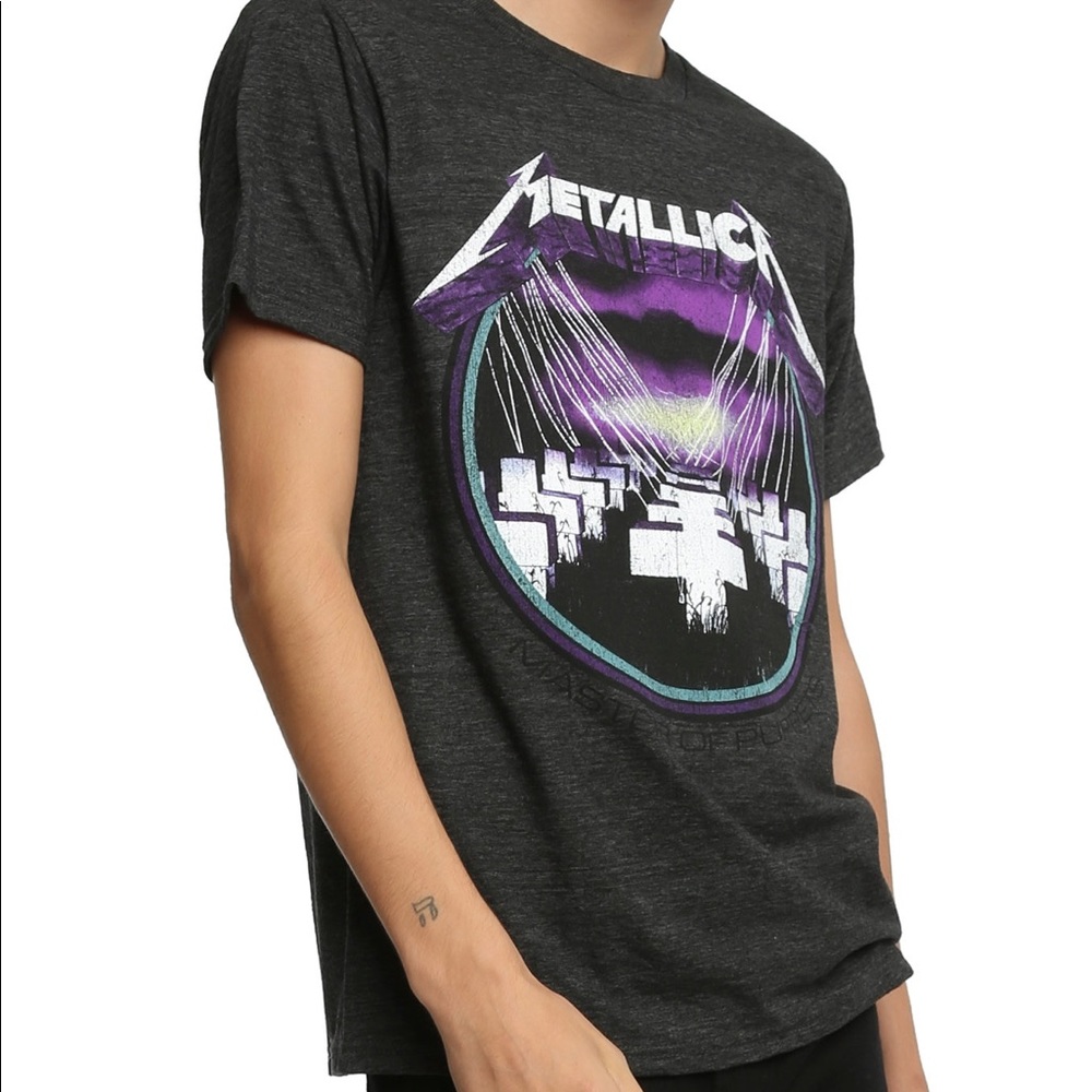 Metallica “Master of Puppets” band shirt